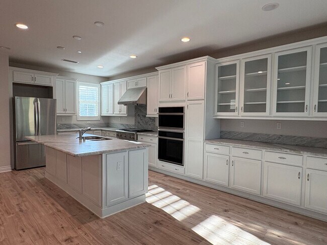 Building Photo - 108 Vessel