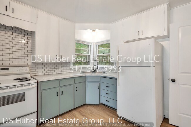 Building Photo - 3 br, 1 bath House - 4100 Marland Dr