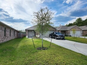 Building Photo - 13912 Great Pnes Ct