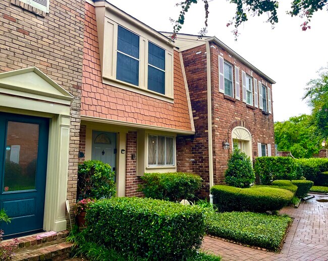Foto del edificio - 6485 Burgoyne Rd