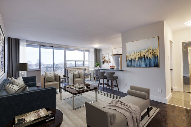Building Photo - Woodford Apartments