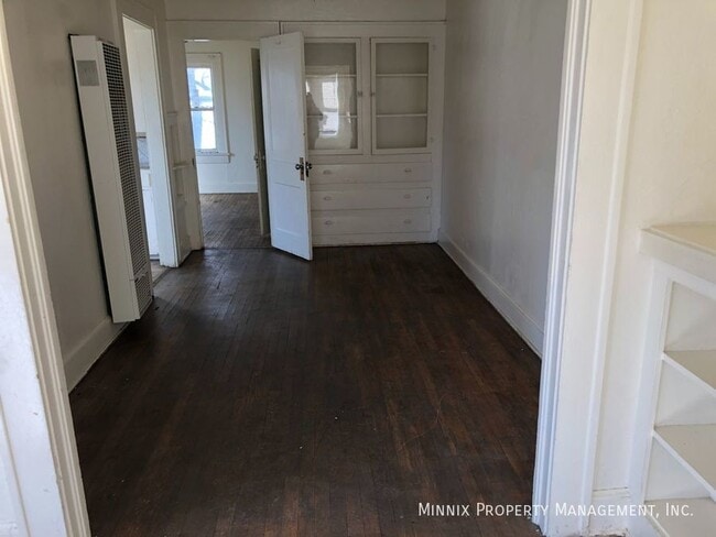 Building Photo - 1506 SW 11th Ave