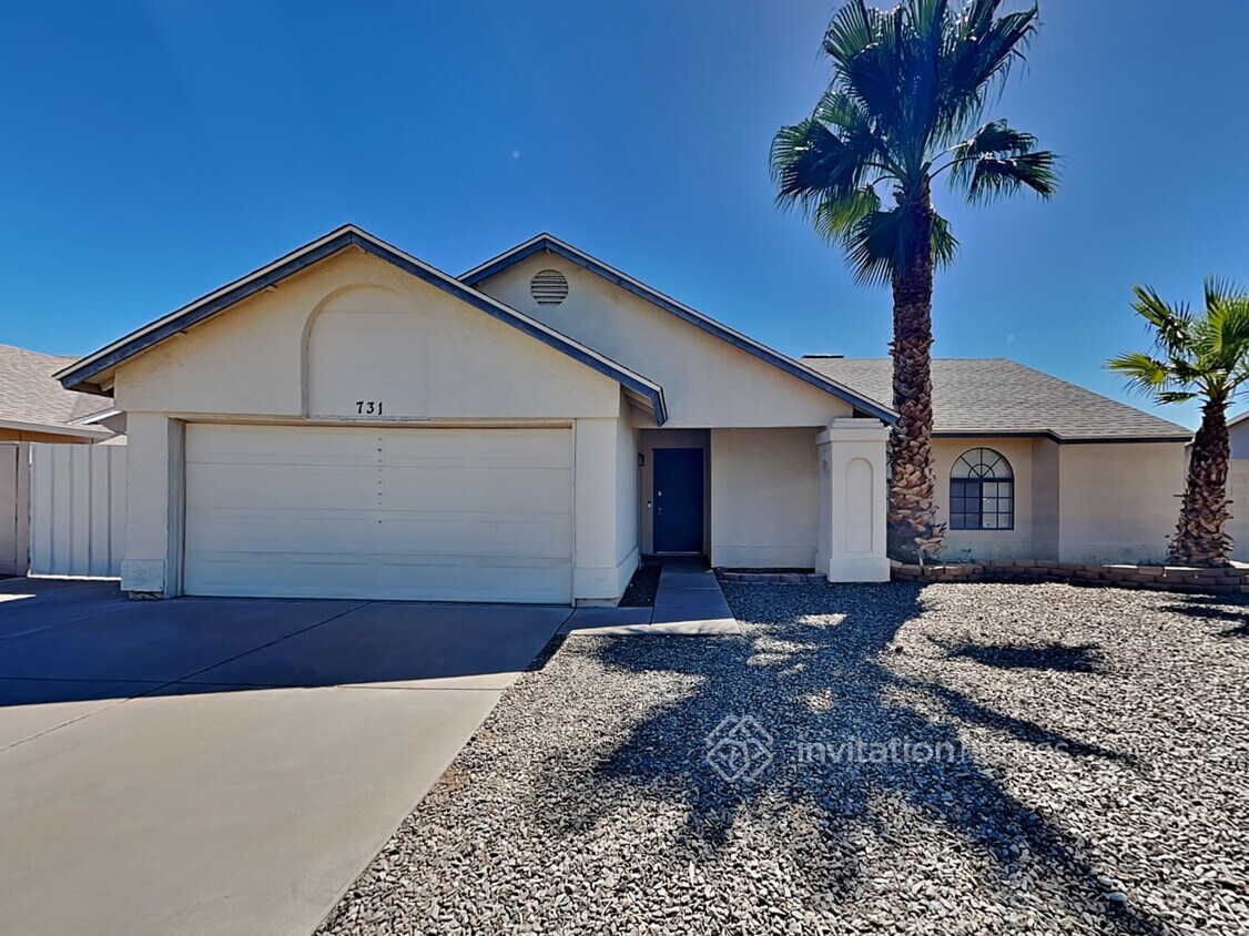 Foto principal - 731 W Mesquite St