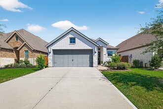Building Photo - 24930 Tidmor Ln