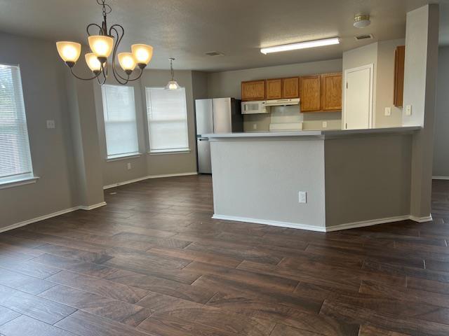 Building Photo - 331 Carriage Way