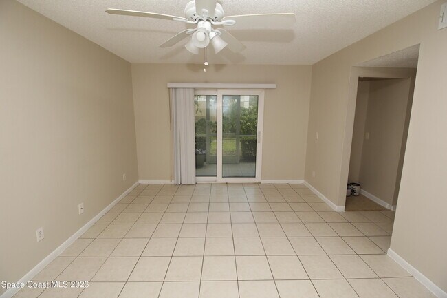 Building Photo - 1664 Sunny Brook Ln