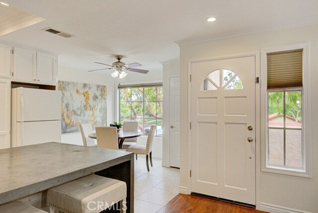 Foto del edificio - 21244 Camelia