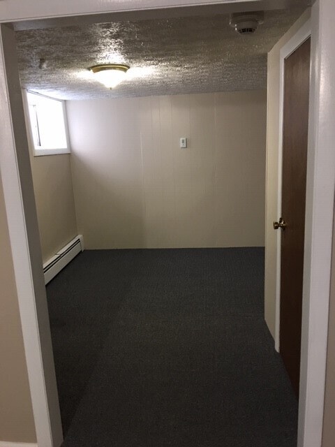 Foto del edificio - 141 W Main St