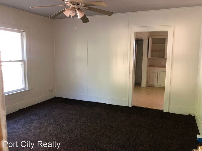 Foto del edificio - 1 br, 1 bath House - 1431 Parker St