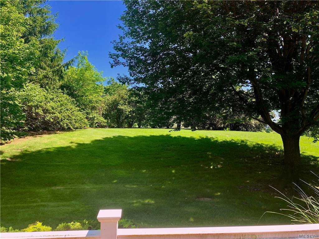 Building Photo - 303 Baltustrol Cir