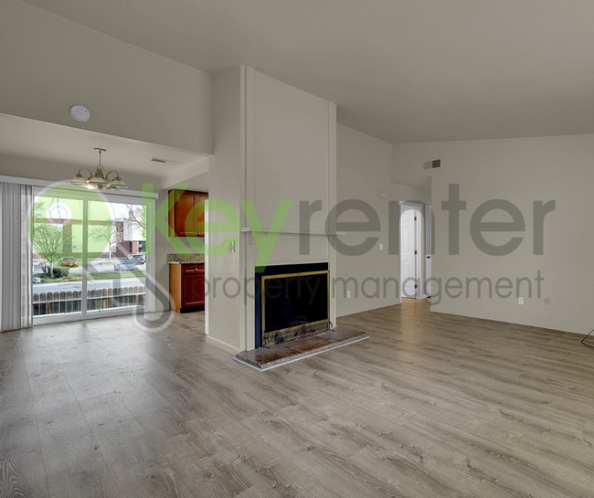 Building Photo - 6385 Bonham Cir