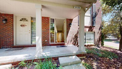 Building Photo - 3120 Promenade Cir
