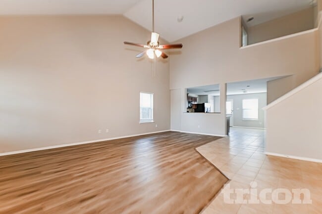 Building Photo - 2905 Englenook Dr