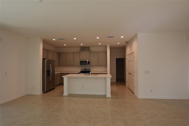 Foto del edificio - 3024 Heart Lk Dr
