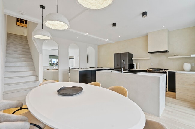 Photo - 4037 Penn Ave House