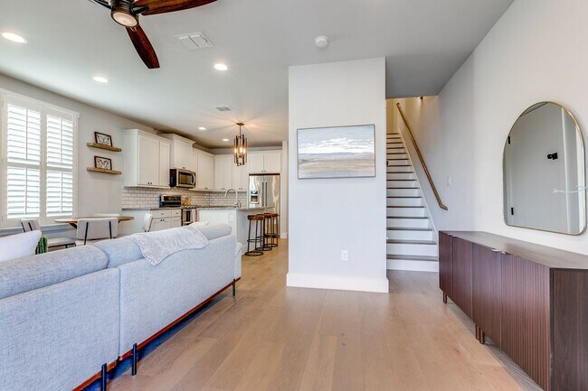Building Photo - FURNISHED 3-BEDROOM HOME IN TOBIN HILL