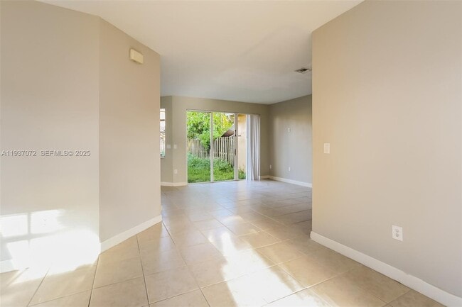 Building Photo - 24521 SW 110th Ave