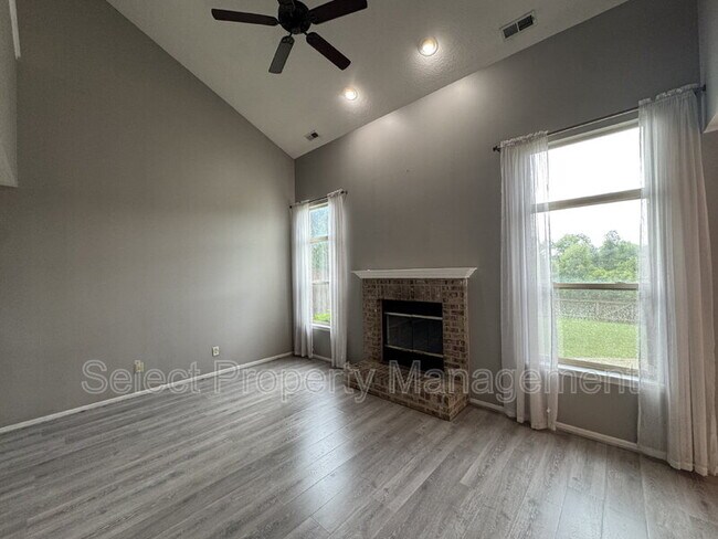 Building Photo - 1632 Flint Lock Ln