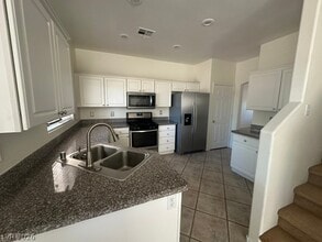 Building Photo - 3194 Castle Canyon Ave