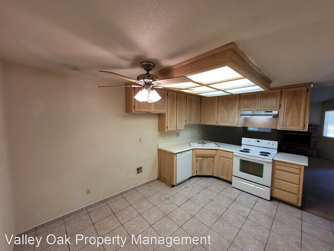 Foto del edificio - 2 br, 2 bath House - 3108 Snyder Avenue