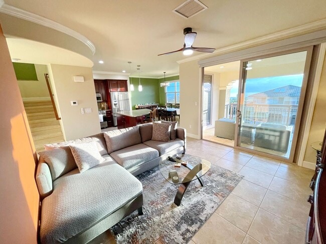 Building Photo - Luxury Townhome Living at The Villas at Ke...