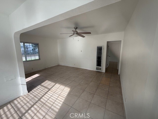 Foto del edificio - 14810 S Cookacre Ave