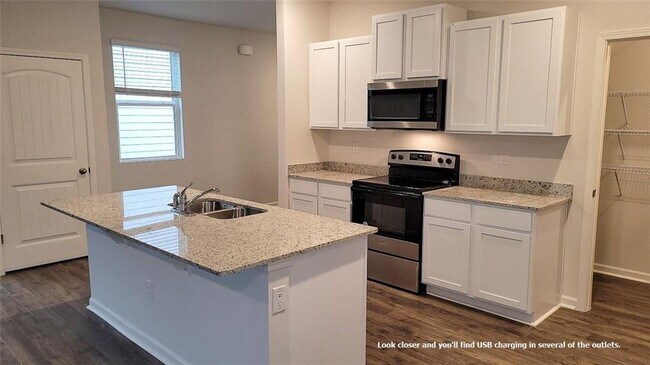 Foto del edificio - 249 Etowah Pkwy