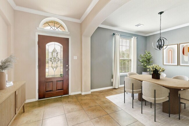 Building Photo - 26315 Cedar Pine Dr