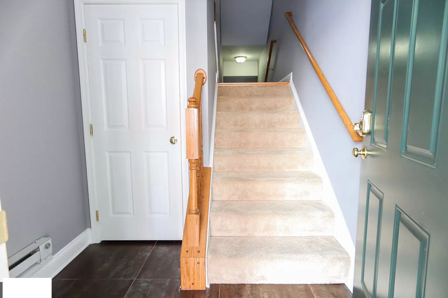 Stairs to go the living area - 41849 Inspiration Ter
