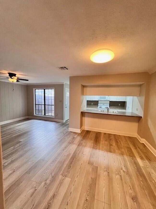 Foto del edificio - Move-in Ready 3 bed/ 2.5 bath home