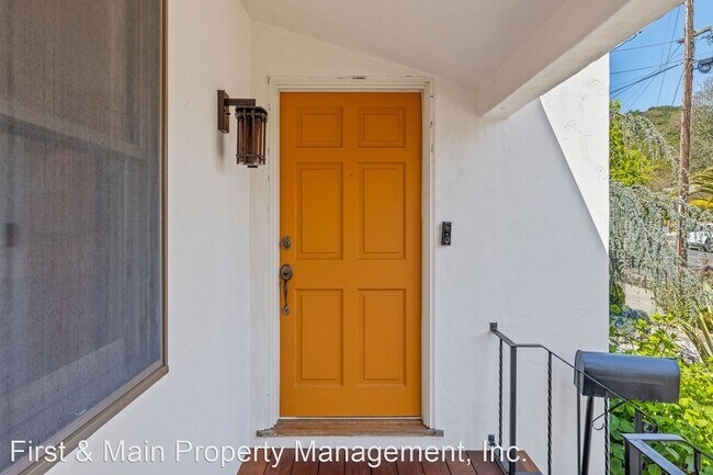 Building Photo - 2 br, 2.5 bath House - 2781 Idaho Street