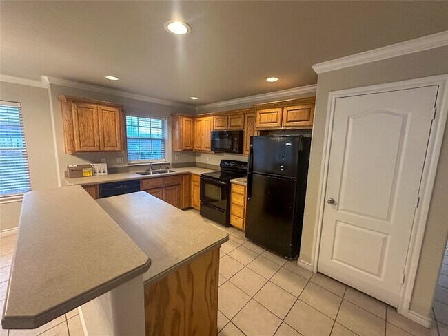 Foto del edificio - 1713-1715 Park Place Unit