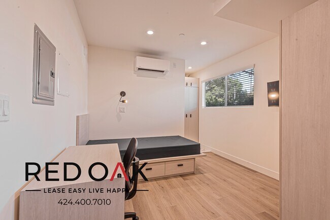 Foto del edificio - ~2 Months FREE~ Newly Renovated, Featuring...