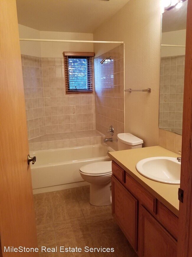Foto del edificio - 3 br, 3 bath House - 7430 Arroyo Grande Ct