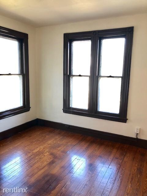 Foto del edificio - 2 br, 1 bath  - 222 Sherman Ave Unit 2