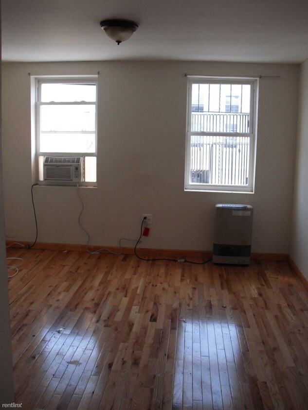 Primary Photo - 235 Troutman St