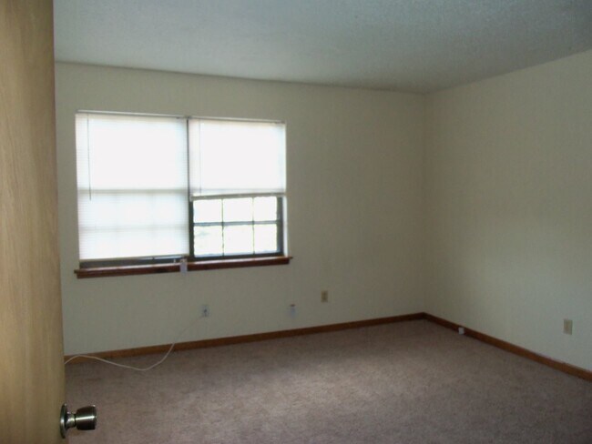 Foto del edificio - 1726 W Prairie St