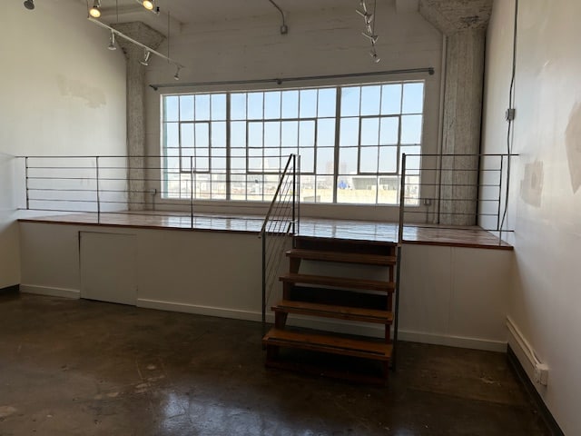 Building Photo - 1308 Factory Pl