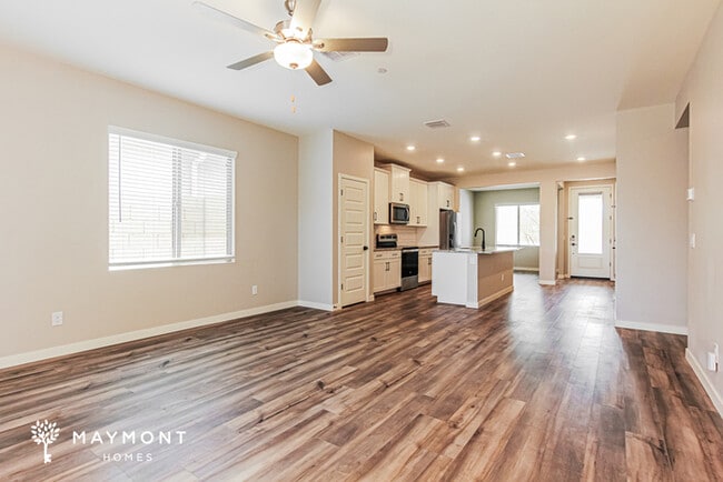 Building Photo - 11482 W Camden Dr
