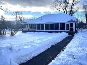 Building Photo - 1316 US-302