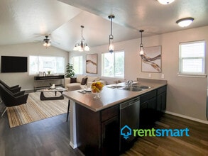 Building Photo - 4939 Potter Park Loop