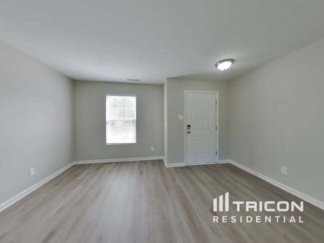 Building Photo - 12724 Frank Wiley Ln