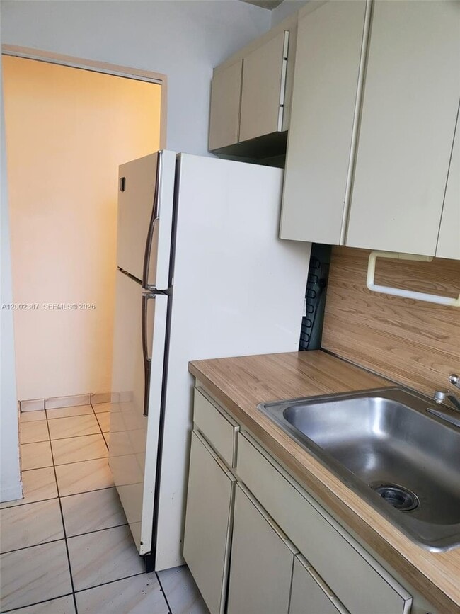 Foto del edificio - 525 SW 56th Ave
