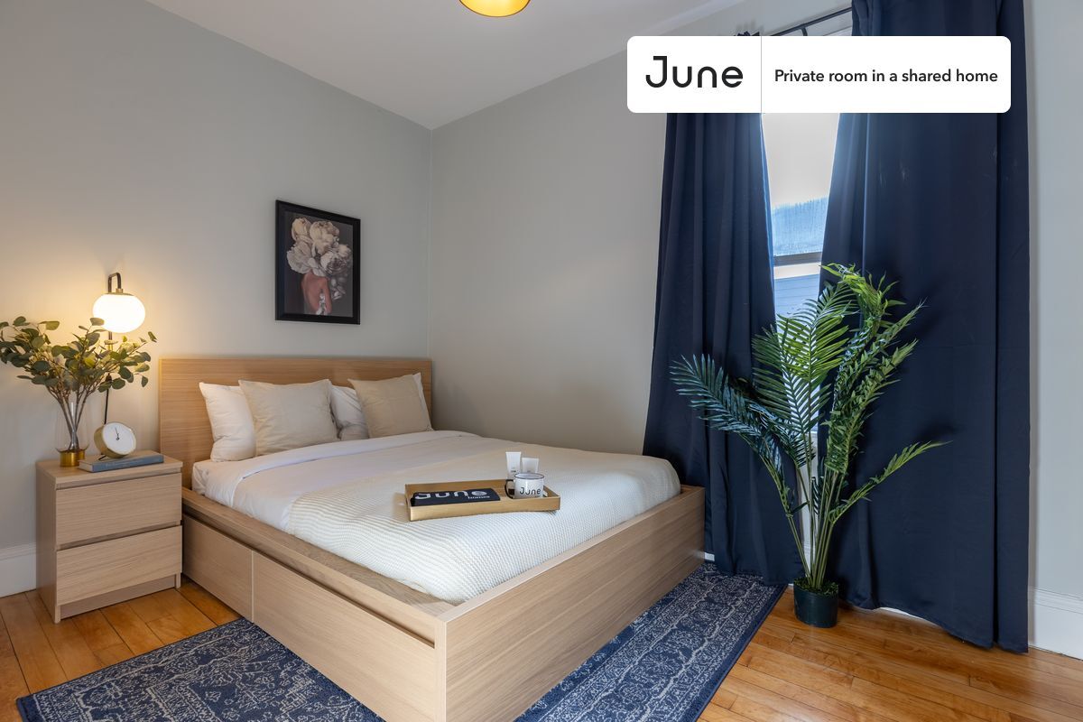 Primary Photo - Private bedroom in 4 bed/2 bath Home