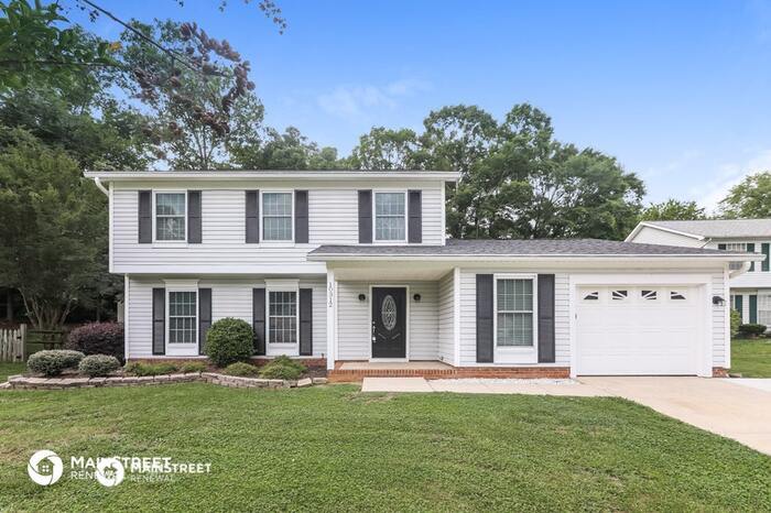 Foto principal - 10312 Shelter Rock Ct, Charlotte, NC 28214