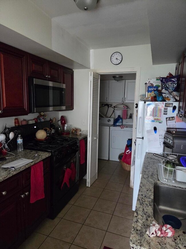 Building Photo - 412 Brandywine Ct