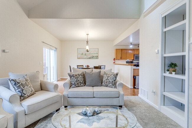 Building Photo - 15555 E 40th Ave