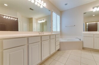 Building Photo - 4019 Angel Springs Dr