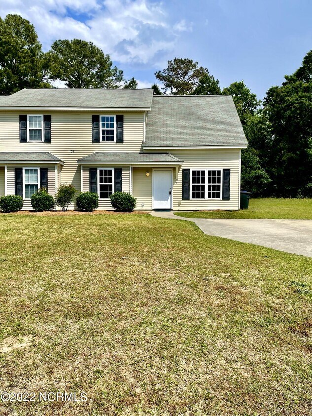 Primary Photo - 1139 Brownlea Dr