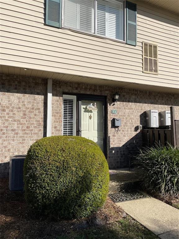 Foto principal - 1500 Demere Rd